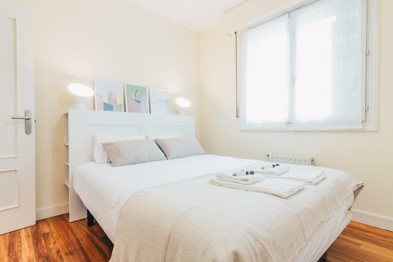 Sani Apartment By People Rentals Бильбао Экстерьер фото